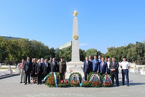 2023. Szeptember 26-án ünnepélyesen újratemetik 10 szovjet katona maradványait a budapesti Orosz (Szovjet) Kerepesi háborús emlékműnél