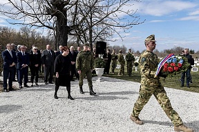 Borsod-Abaúj-Zemplén megyei Miskolcon I. világháborús Nemzetközi Hadifogoly-temetőt adták át felújítás után (a hely „Koleratemető”-néven is ismert, mivel az ott nyugvó katonák többsége kolerajárványban halt meg)
